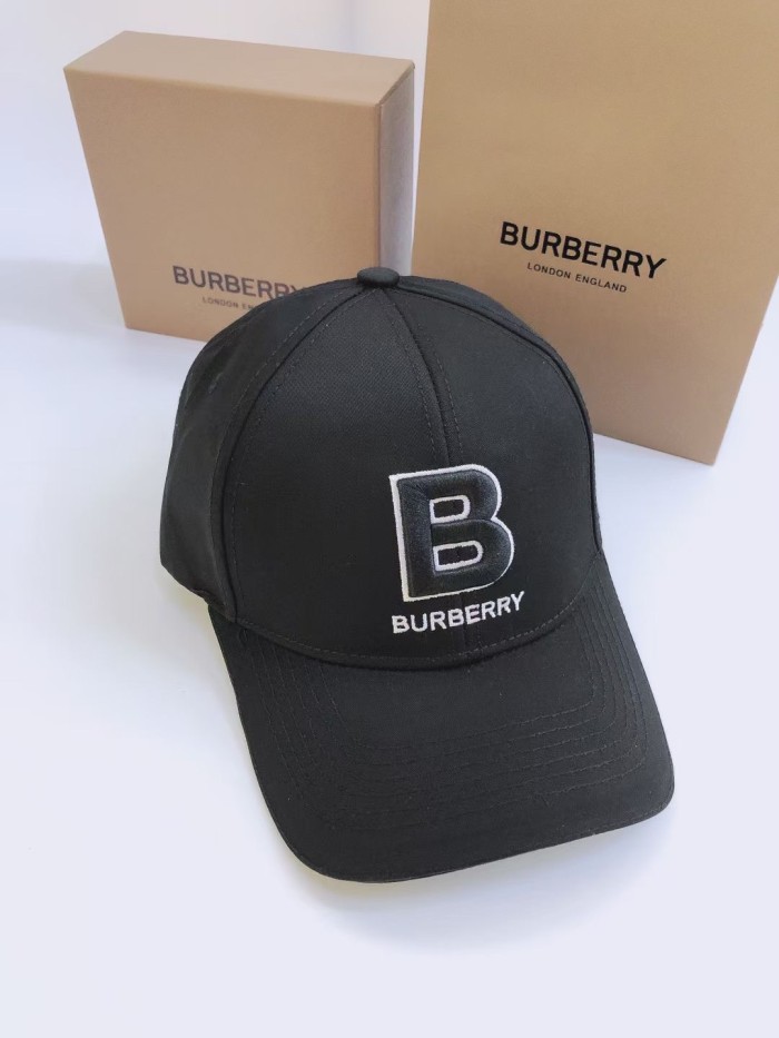 Hat Burberry 4