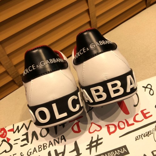 Dolce & Gabbana Low Tops Sneakers 137