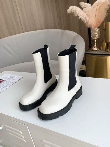 Givenchy Boots 25