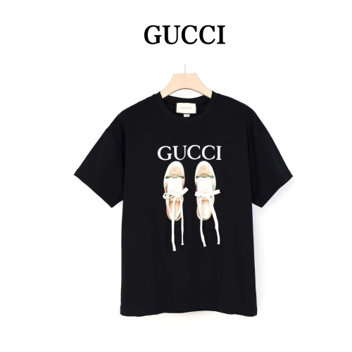 Clothes Gucci 136