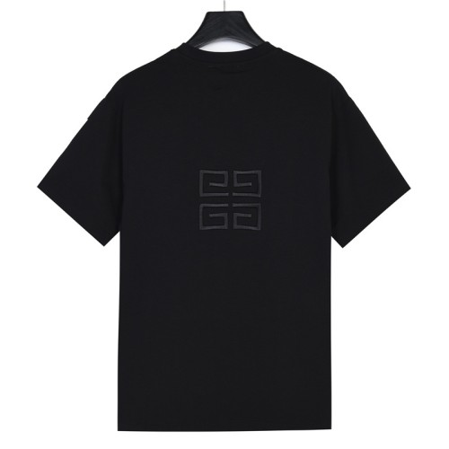 Clothes Givenchy 41