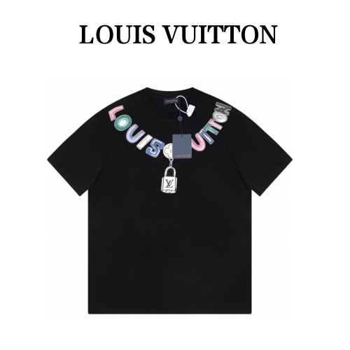 Clothes Louis Vuitton 147