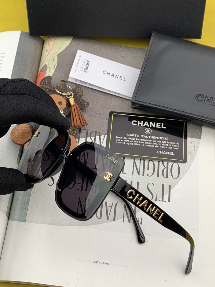Chanel Classic Square Sunglasses Sunglasses Model: CH1954