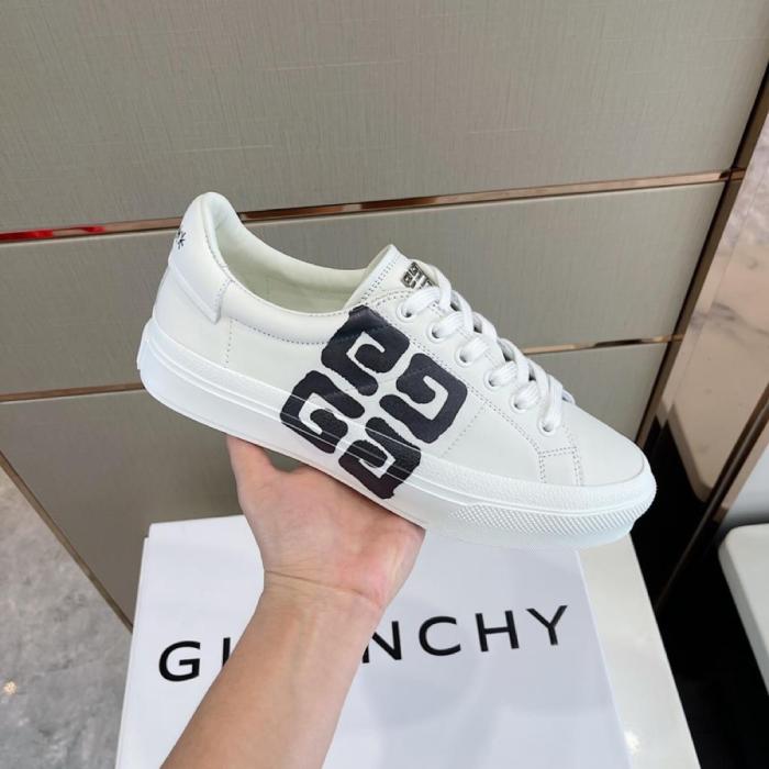 Givenchy City Sport Tag Effect 4G Print Black White