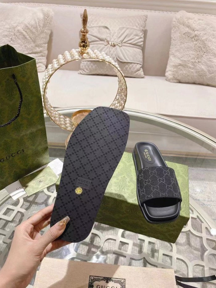 gucci casual slippers