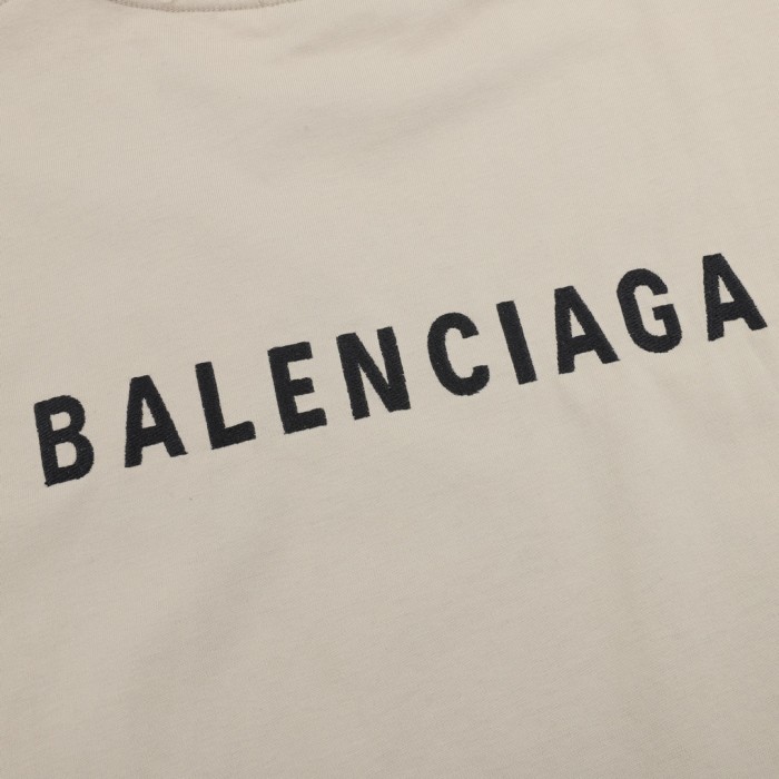 Clothes Balenciaga 275