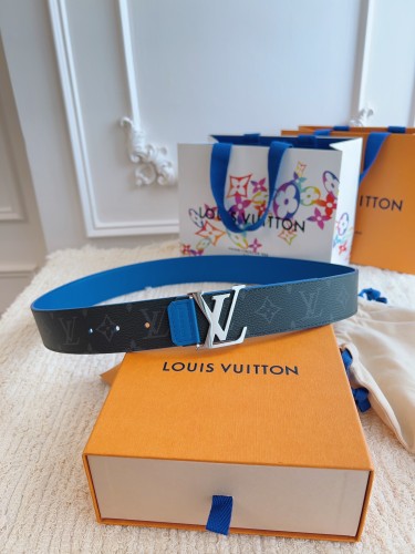 Louis Vuitton Belt 16 (width 4cm)