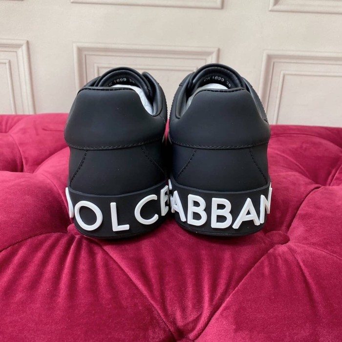 Dolce & Gabbana Low Tops Sneakers 232