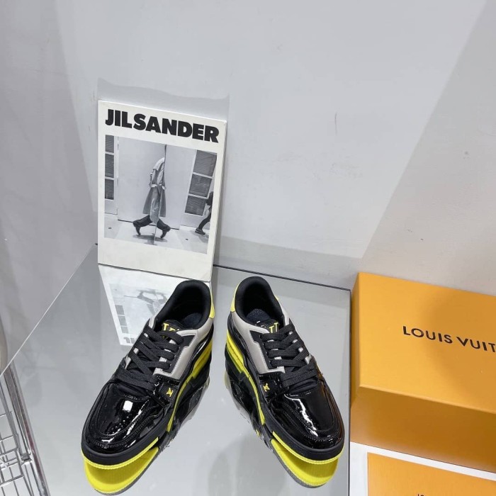 Louis Vuitton Trainer Black Yellow