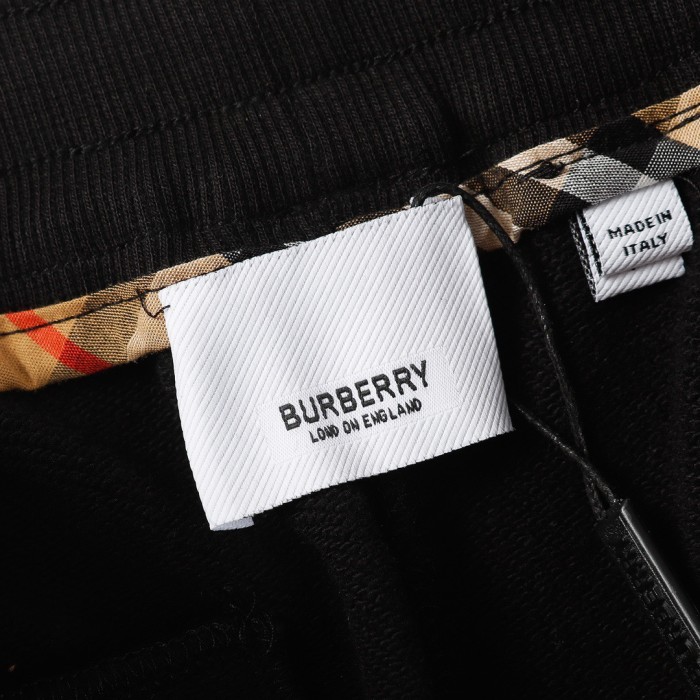 Clothes Burberry 588