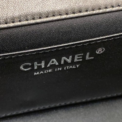 Handbag Chanel size 22