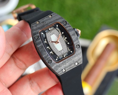 Watches Richard Mille 322561 size:31*45 mm