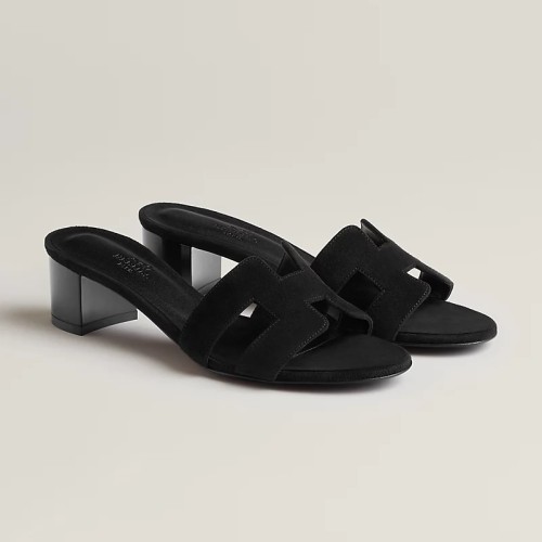 Hermès Oasis sandal Black leather sole