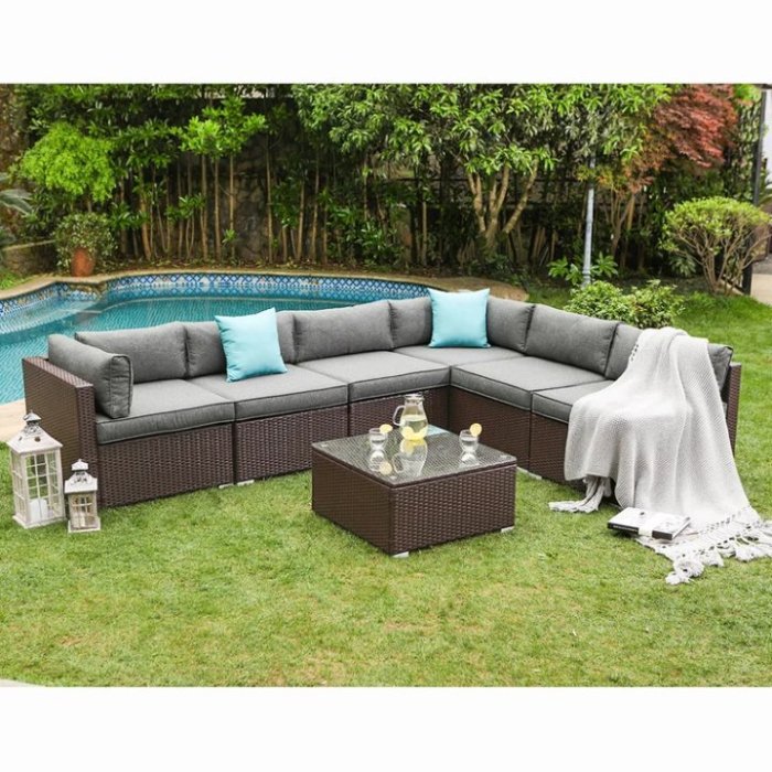 Wicker/Rattan 6-Person Seating Group with Cushions