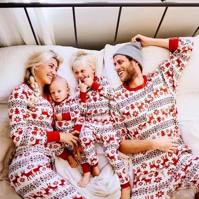 Family Matching Christmas Deer and Snowflake Pajamas Set