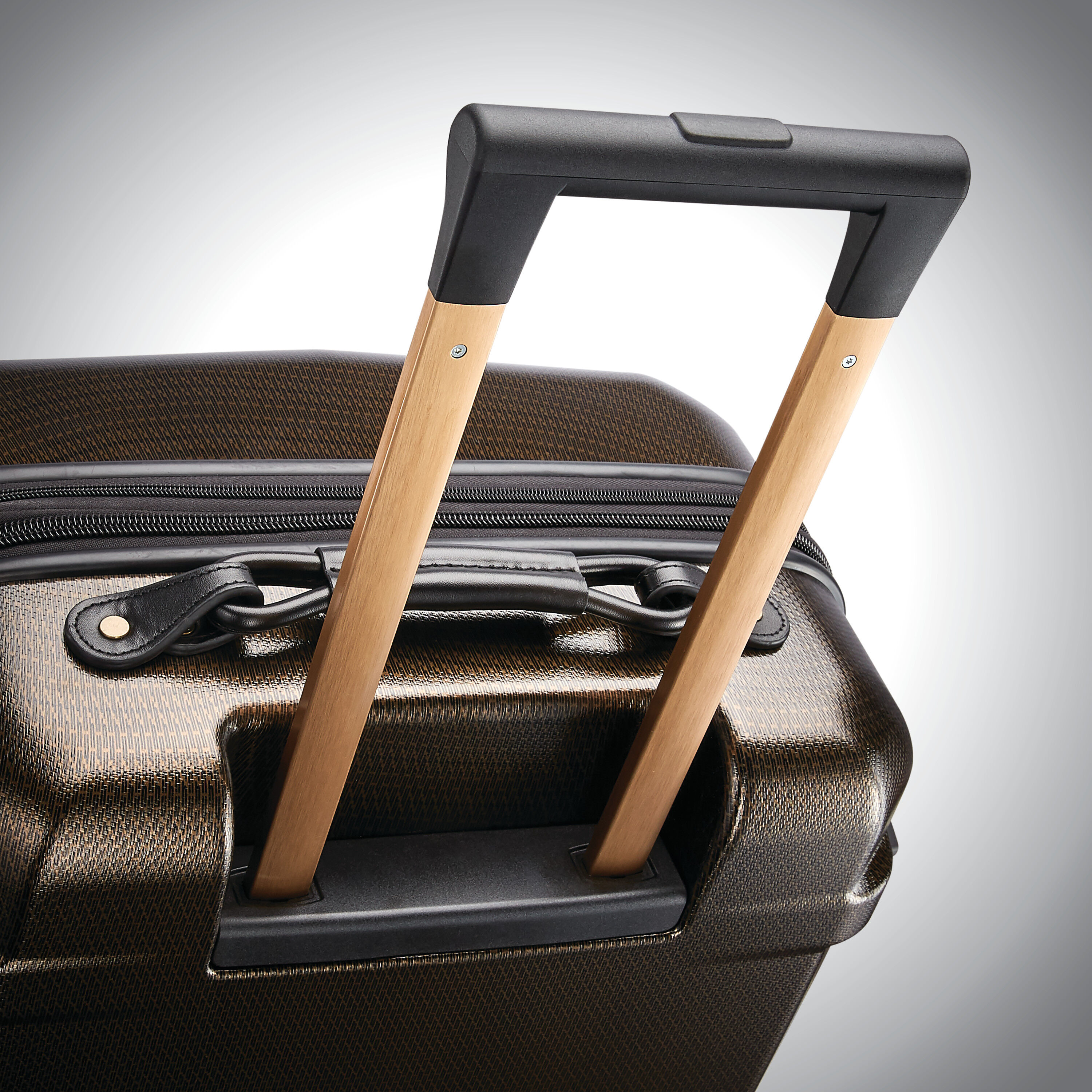 Hartmann Century Deluxe Hardside Carry 