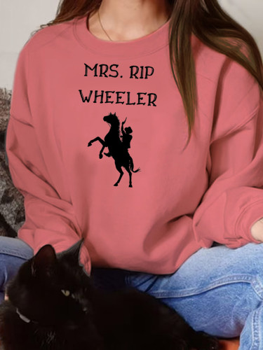 Mrs. Rip Wheeler Horse Rider Women's Pullover Sweatshirt