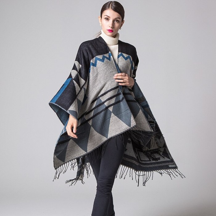 Women Bohemia Poncho Cape Tassels Lengthening Female Cashmere Capes High Quality O-neck Cape Shawl Cloak