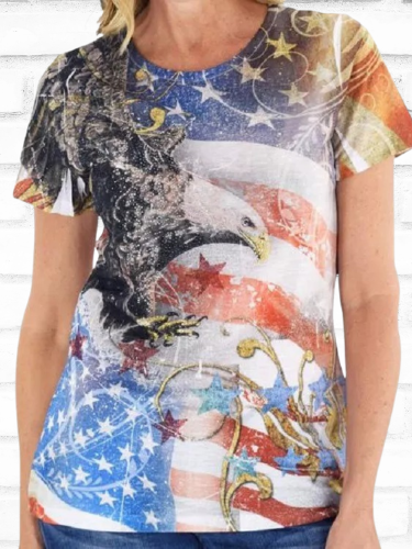 Women's American Flag with Eagle Pattern Casual T-Shirt Crew Neck Short Sleeve Loose Tee Top