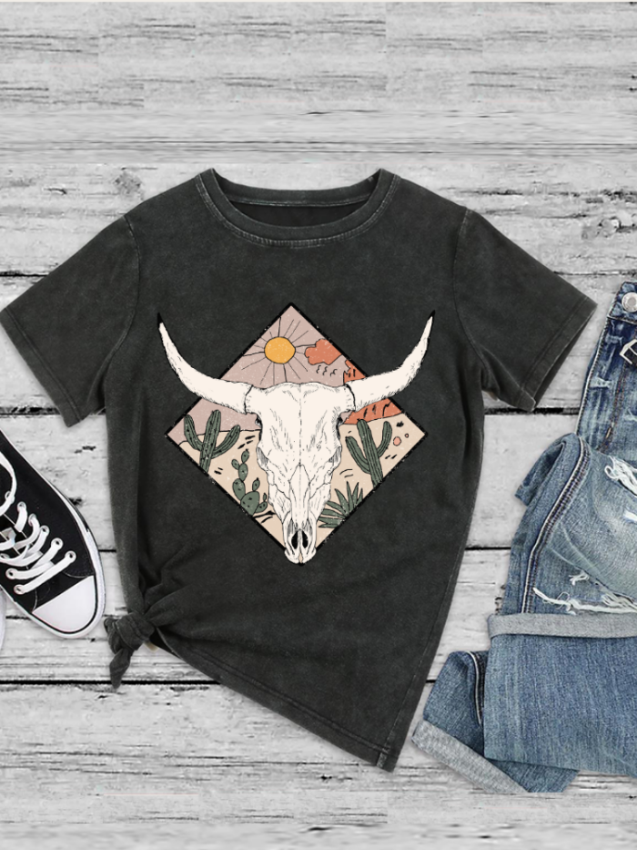 Washed Vintage Tee Shirt With Cow Skull Desert Cactus Distressed Loose Cutting Graphic Tee
