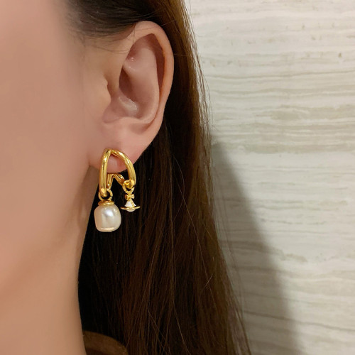 Pearl Earrings Women'S Light Luxury Earrings 18K Gold Plated Personalized Fashion Niche Design Earrings
