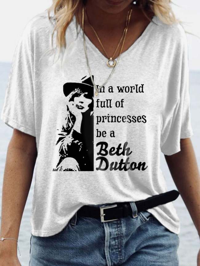 Women'sIn a world of princesses be a beth V-Neck Short Sleeve T-shirt