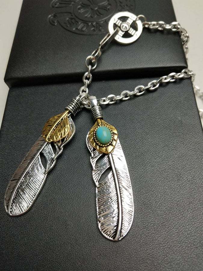 Feather Pendant Clavicle Necklace