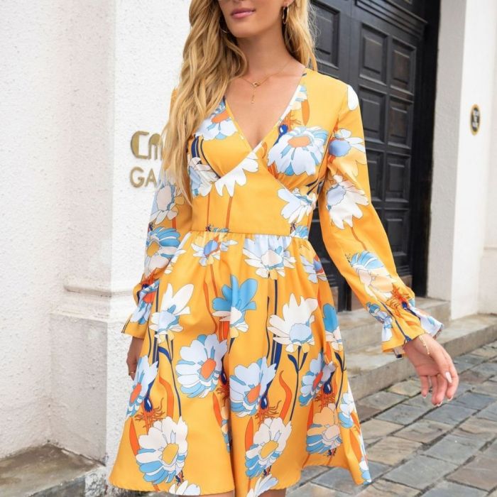 2022 Spring and Autumn Vintage Floral Print Dress European and American Sexy V-neck Sunflower Long-sleeved Temperament Slim Dress