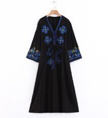 long Boho dress for women autumn floral Embroidery flare sleeve cotton dresses Casual loose dress Hippie dress vestido