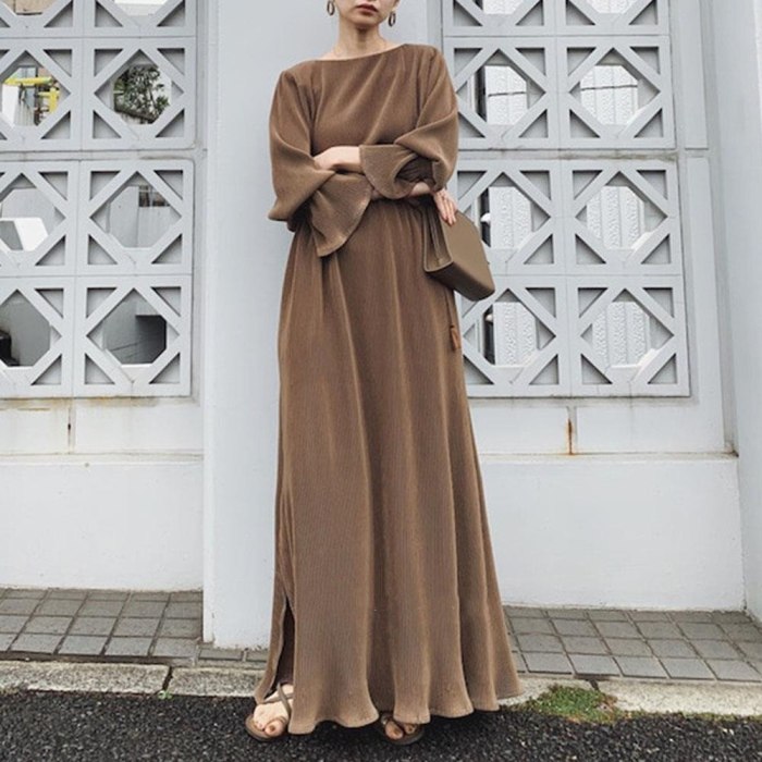 SuperAen Women 2021 Fashion New Round Neck Elastic Waist Flare Sleeve Coffee Color Pleated Long-sleeved Dress
