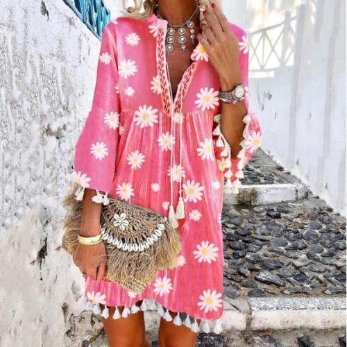 Chic Daisy Print Tassel V-Neck Mini Dress