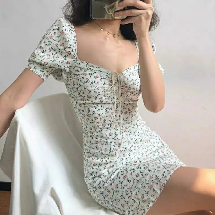 Summer Printed Vintage Dresses 2021 Fashion Puff Sleeve Casual Short Mini Dress Women Korean Clothes Chiffon Sexy Bodyon Dress