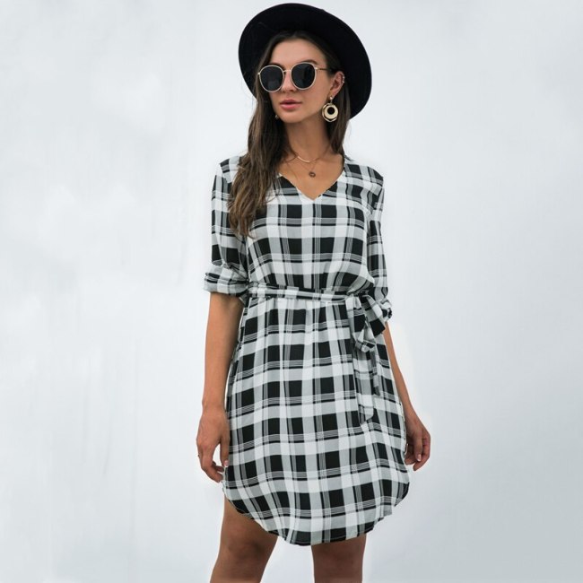 Autumn Winter 2021 Dress Women Long Sleeve Vintage Casual Long Sleeve V Neck Black White Red Plaid Dress robe femme