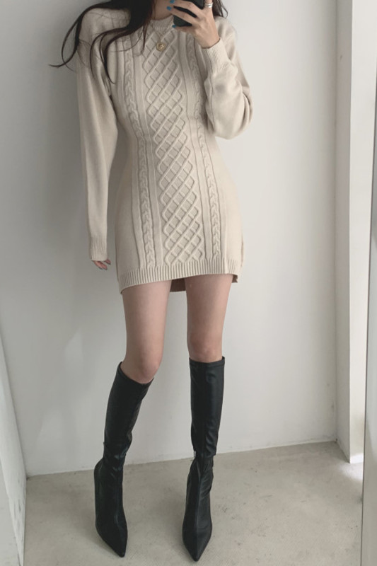 Knitted Round Neck Sweater Bodycon Dress