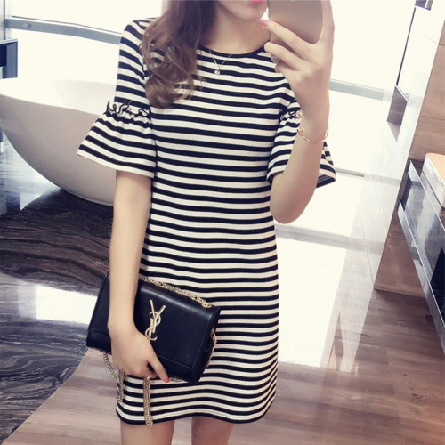 Striped Women Mini Dresses Short Sleeve Straight Dress Summer Loose Casual Slim O-neck Dress Flared Sleeves Ladies Clothing