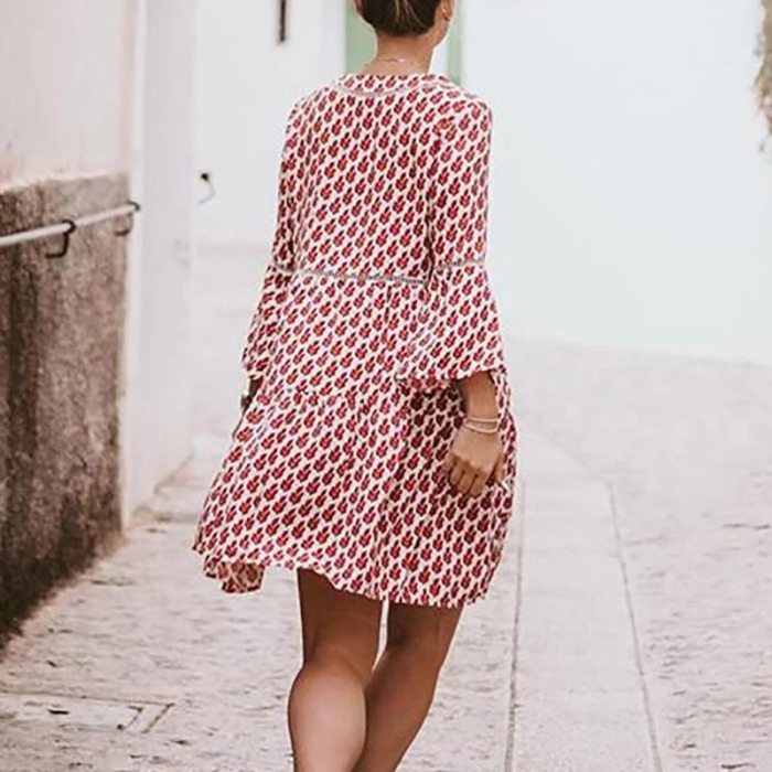 Sexy V Neck Floral Print Summer Beach Dress Women Fashion Flare Sleeve Loose Autumn Dress Elegant Hollow Out Vintage Party Dress