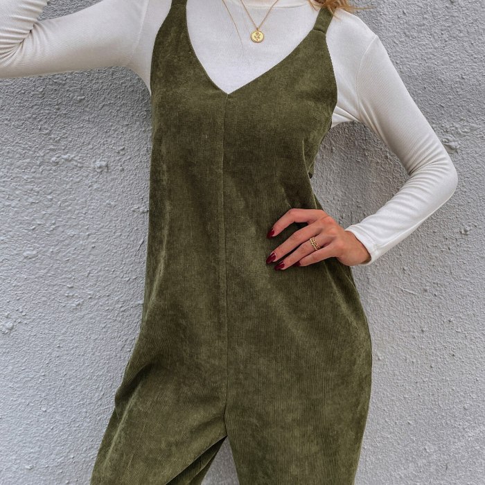 2021 Autumn New Solid Sleeveless V Neck Bow Backless Women Jumpsuits Army Green Casual Fashion Suspenders Trousers