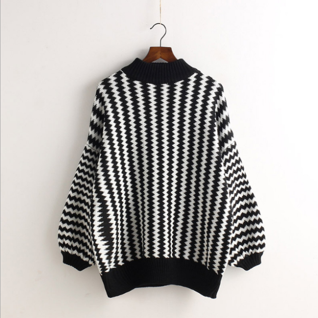 Wavy Lines Balloon Sleeve Pullover Half High Collar Sweater