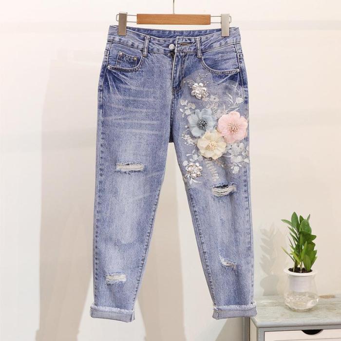 Embroidered Three-dimensional Flower Jeans Women's Spring And Summer 2021 New Fashion All-match Ripped Denim Nine-point Pants