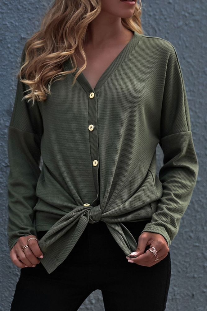 The new spring and autumn ladies' solid color plus size sexy V-neck knitted shirt