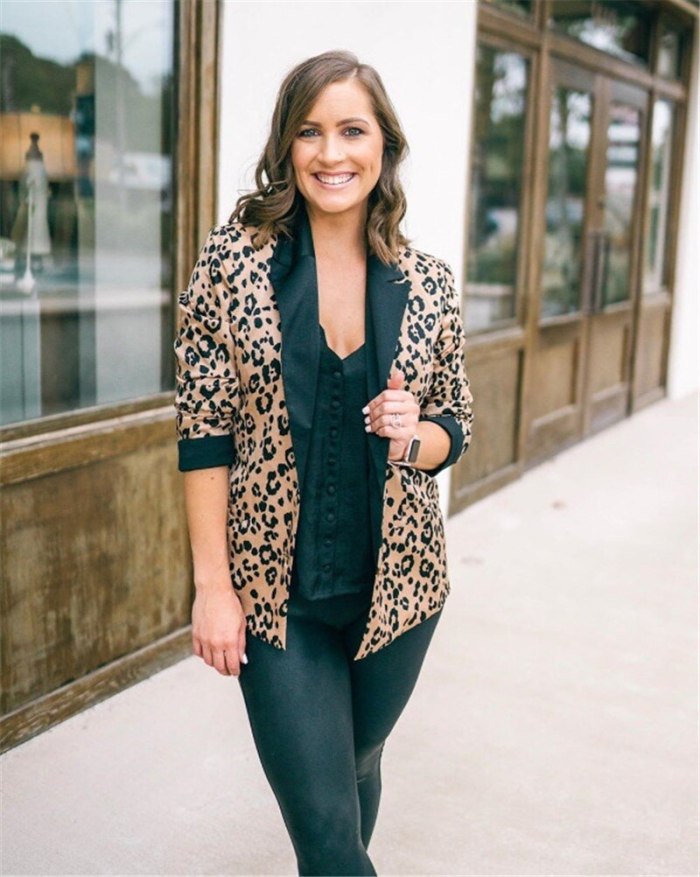 Leopard V-Neck Casual Office Blazer Women Single Breasted Fashion Blazer Suit Spring Autumn Jacket All-Match Simple Slim Outwear