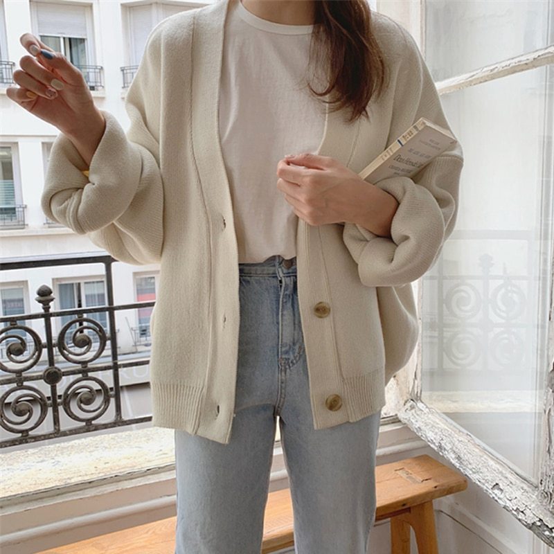 Women's Oversized Sweaters V-Neck Buttons Cardigans