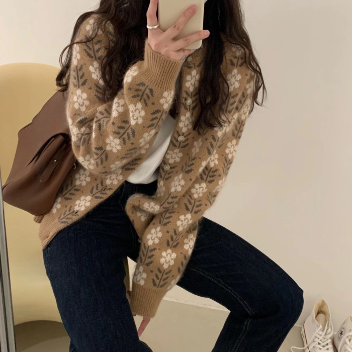 2021 South Korea early spring round neck long sleeve printing single breasted loose and thin retro sweater cardigan shirt women