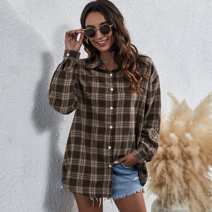 Women Vintage Stylish Plaid Shirt Coat Jacket 2021 Autumn Checked Long Sleeve Lapel Button Casual Loose Outerwear Chic Tops Coat