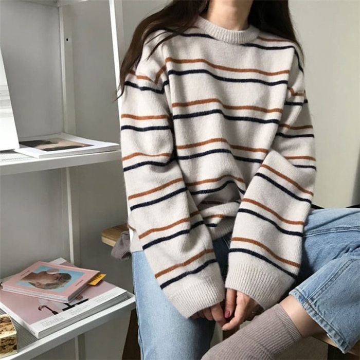 Women Pullovers O-Neck Striped Knitted Loose Sweaters