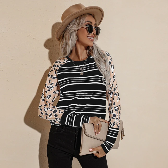 2021 Autumn New Loose Striped Print Long-sleeved T-shirt Women Fashion Casual Round Neck Sweater Shirt Elegant Chic Pullover Top