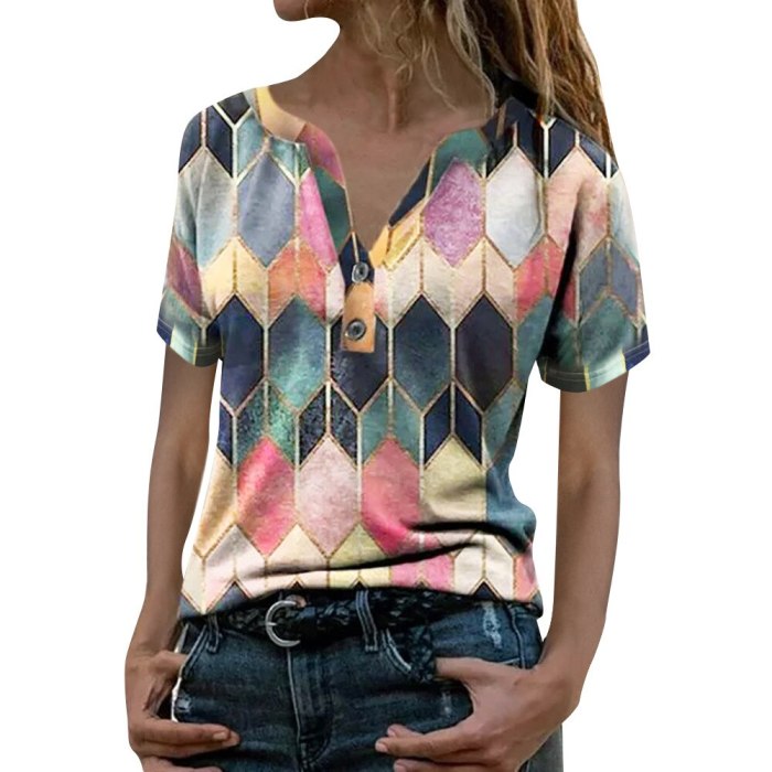 2021 Fashion Summer Casual Rhombus Loose T-Shirts Patchwork Design Button Decor V Neck Short Sleeve Slim Pullovers Tee Shirt