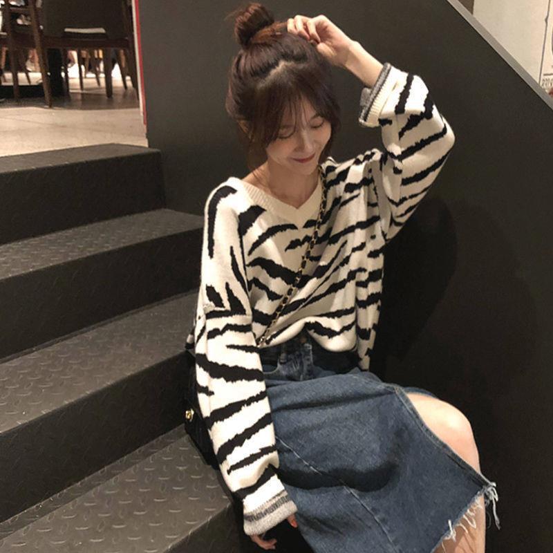 Woman Sweaters Casual Plus Size Striped V-Neck Long-Sleeved Knitted Sweater Pullover Fall Winter Fashion Simple Vintage Clothing