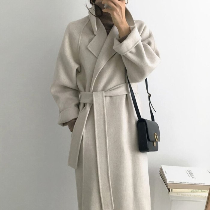 Long Sleeve Casual Vintage Belt 2021 New Fashion Long Autumn Faux Wool Blend Woolen Coat Winter Warm Women Warm Wool Coat