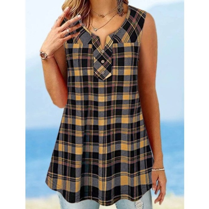 New 2021 Women Summer T Shirt Fashion Plaid Print Casual Button Tops Sexy Sleeveless V Neck Loose T Shirts Female Plus Size Tees